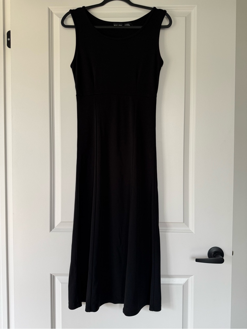 New York & Company Black Sleeveless Maxi Dress